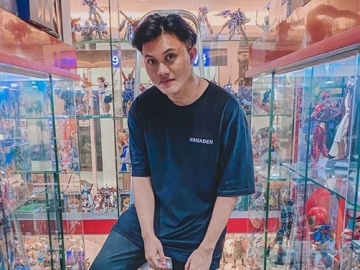 Rizky Febian Akhirnya Ikutan 'Oplas Challenge', Hasilnya Disebut Mirip Personel EXO Ini