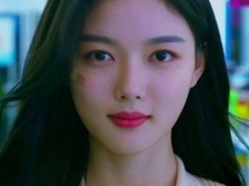 Kim Yoo Jung Ungkap Alasan Tertarik Bintangi ‘Backstreet Rookie’