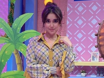 Tampil Lain dari Biasanya, Ayu Ting Ting Bikin Pangling Hingga Dikira Bule 'Nyasar' di Swafoto Baru