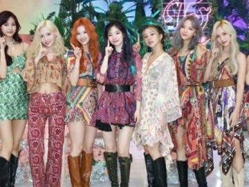 TWICE Raih Kemenangan Pertamanya di ‘Show Champion’