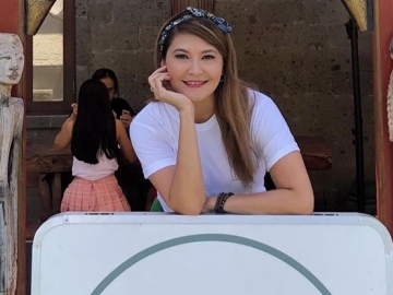 Tamara Bleszynski Masih Memukau Kenakan Bikini Seksi di Usia 45 Tahun, Begini Reaksi Netter