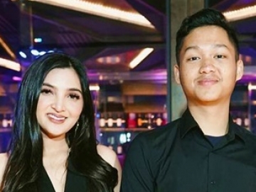Ashanty Tengah Jadi ‘Buah Bibir’, Video Kala Suapi Aurel dan Azriel Pakai Tangan Kembali Disorot