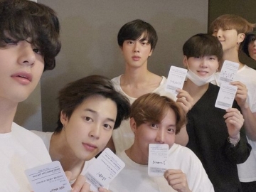 Ucapan Selamat Anniversary yang Begitu Tulus dari Fans Ini untuk BTS Tuai Sorotan