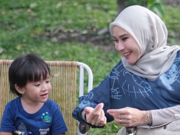 Panggil Sang Ibu dengan Sebutan Nama, Anak Bontot Zaskia Adya Mecca Lagi-lagi Bikin Gemas