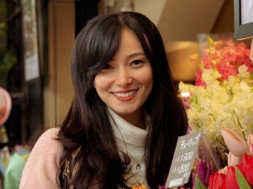 Asmirandah Luapkan Perasaannya Bisa Maternity Shoot Bareng Rio Motret