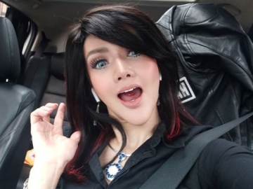 Ubah Penampilan Baru, Barbie Kumalasari Pakai Wig dengan Harga Fantastis