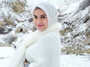 Irish Bella Beber Cerita 6 Bulan Kehamilan, Akui Tak PD Hingga Bersyukur Karena Hal Ini