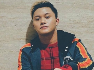 Kecewa Rizky Febian Tak Kunjung Bahas Harta Warisan Lina, Teddy Pilih Sewa Pengacara Malah Dihujat