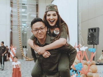 Ashanty Ikut Ucapkan Selamat Ulang Tahun untuk Lee Min Ho, Begini Respons Heran Azriel Hermansyah