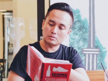 Denny Darko Ramalkan Akhir Perseteruan KD dengan Aurel-Azriel, Disebut Penuh dengan Air Mata