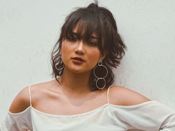 Marion Jola Tampil Beda dengan Rambut Panjang, Fans Sukses Dibuat Terpana