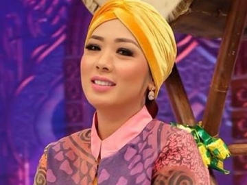  Suaminya Disebut 'Crazy Rich', Begini Reaksi Soimah