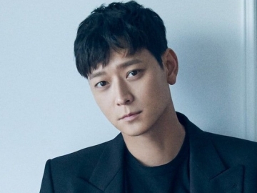 Kang Dong Won Akui Sudah Tua Saat Digunjing Haters Soal Wajahnya, Netter yang Naik Pitam