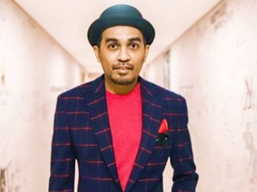 Pusara Glenn Fredly Kini Berbentuk Gitar, Bertuliskan Pesan Indah Bikin Terenyuh