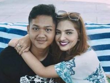 Ashanty Asyik Suapi Arsy, Azriel ‘Nimbrung’ Langsung Digoda Begini Bikin Gemas