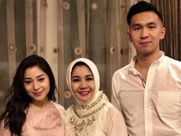 Ibu Nikita Willy Jawab Isu Mendiang Mantan Suami yang Tak Restui Sang Putri dengan Indra Priawan
