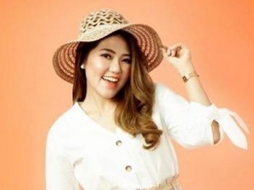 Via Vallen Suguhkan ‘How You Like That’ Versi Koplo, MV Dibuat di Garasi Sebelum Mobil Dibakar