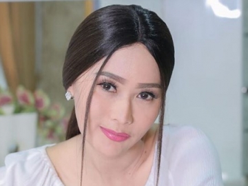 Pilih Gaya Rambut Shaggy, Inul Daratista Tampil Beda Nyaris Tak Dikenali di Pemotretan Terbaru