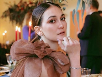 Luna Maya Tuai Tanggapan Sinis Usai Ngaku Kagum dengan Bagian Tubuh RM BTS Ini