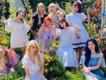 Pernah Satu Agensi, Member Twice Ikut Hadiri Pernikahan Eks Wonder Girls Hyelim