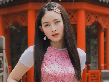 Beda dari Artis Lain, Natasha Wilona Tutupi Bagian Dada dengan Stiker di Foto Baru