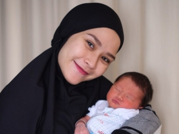 Zaskia Adya Mecca Akui Bakal Urus Anak Kelima Sendiri Tanpa Bantuan Pengasuh, Ini Alasannya