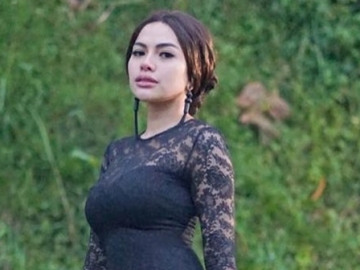 Nikita Mirzani Ikut Berduka, Sebut Mendiang Omas Sosok Idolanya