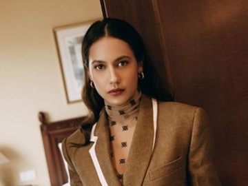 Pevita Pearce Mendadak Posting Tulisan ‘Marah-marah’ di Instagram, Ada Apa?