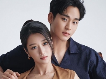 Lucunya Seo Ye Ji Saat Refleks Rangkul Kim Soo Hyun