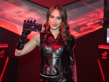 'Prank' 1 Indonesia, Pevita Pearce Langsung Jadi Trending Topic Twitter: Gila, Keren Banget!