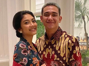 Adipati Dolken Diledek Bucin Usai Pamer Foto Mesra Cium Ketiak Pacar