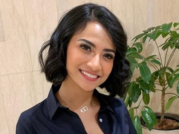 Vanessa Angel Rayakan Idul Adha Perdana Bareng Anak, Ekspresi Ceria Bayi Gala Curi Perhatian