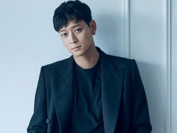 Usia Hampir Kepala 4 dan Tak Pernah Terlibat Skandal Kencan, Kang Dong Won Bicara Soal Pernikahan