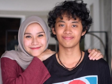 Dituding Lupakan Anak Sambung, Ini Alasan Zaskia Adya Mecca Hanya Tulis 'Mom of 5' di Bio Instagram