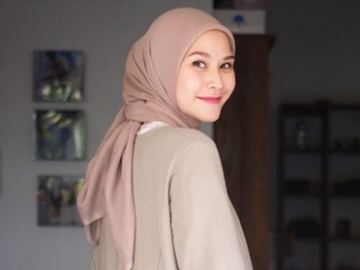 Zaskia Mecca Dituding Menganaktirikan Putra Sambung, Mantan Istri Hanung Bramantyo Ikut Buka Suara