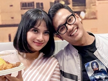 Tiru Foto Keluarga David Beckham, Vanessa Angel dan Suami Malah Tuai Gelak Tawa