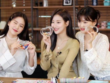Yeri Ungkap Asal Mula Persahabatan dengan Naeun-Doyeon dan Bicara Tipe Pria Ideal