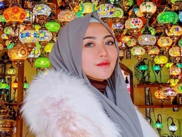 Rachel Vennya Jadi Trending Topic Gara-Gara Boyong Rombongan Liburan ke Nihiwatu Sumba