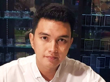 Aldi Taher Diserbu Cibiran Pedas Usai Komentari Foto Raffi Ahmad-Nagita Slavina, Ada Apa?