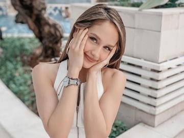 Tampil Kenakan Sport Bra, Cinta Laura Dipuji Miliki Body Goals Hingga Disebut Sempurna oleh Sang Ibu