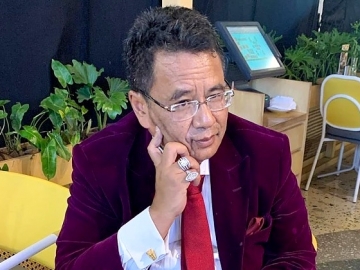 Sindir Orang Jakarta Suka Pamer Sepeda, Hotman Paris Banjir Cibiran Netizen