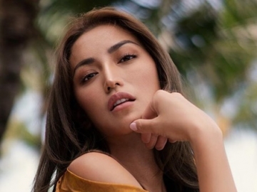 Jessica Iskandar Lakukan Tradisi Melukat Mohon Izin Tinggal di Bali, Auranya Disebut Beda