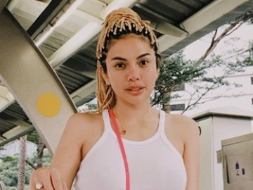 Nikita Mirzani Pajang Foto Terbaru Bareng Tiga Anaknya, Paras Menawan Putri Sulung Curi Fokus Utama