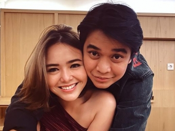 Billy Syahputra dan Amanda Manopo Pamer Cincin Kembar di Jari Manis, Diam-Diam Resmi Tunangan?