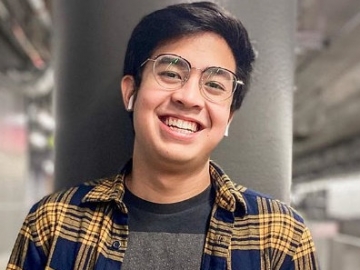 Unjuk Kekaguman Saat Nonton Acara TV Jepang, Jerome Polin Langsung Bingung Kala Ditanya Begini