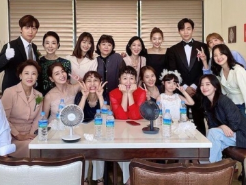 Pemeran 'Once Again' Beri Salam Perpisahan Manis Hingga Picu Pujian Artis Lain