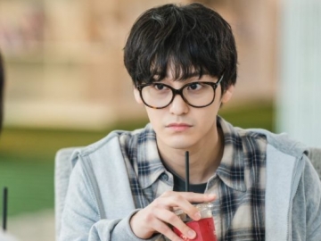 Bergaya Polos dan Imut, Kim Bum Sembunyikan Identitas Aslinya di ‘Tale of the Nine Tailed’