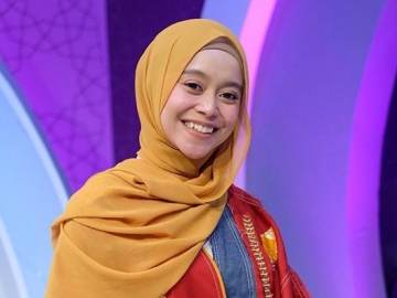 Lesty Kejora Unggah Foto Cantik Banjir Pujian, Sederet Artis Justru Kompak Singgung Soal Kepastian