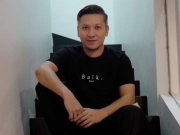 Gading Marten Pamer Foto Pemandangan Indah di Labuan Bajo, Musisi Ini Justru Sebut Editan