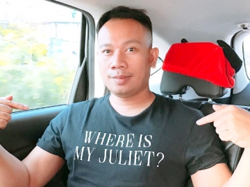 Penanggguhan Tahanan Diterima, Vicky Prasetyo Sujud Syukur Depan Rutan Salemba Tuai Pro Kontra